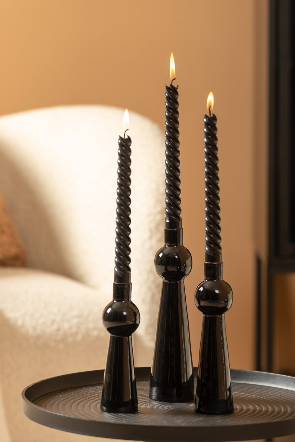 KAARSENHOUDER MILA / ZWART