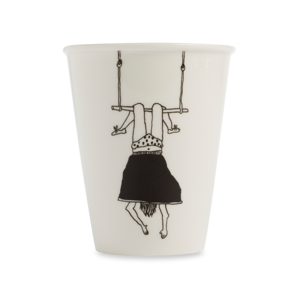BEKER TRAPEZE GIRL