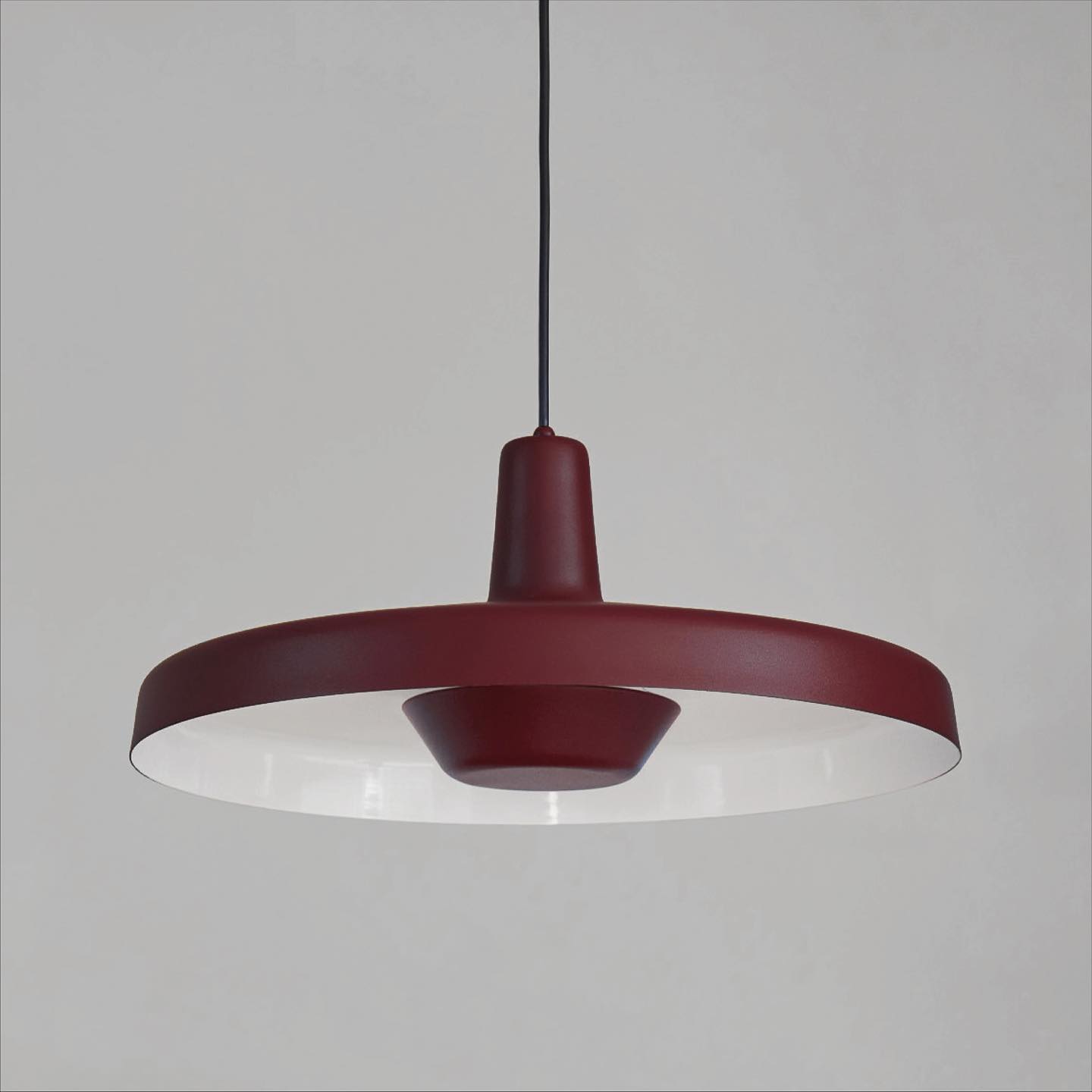 ARIGATO HANGLAMP - ROOD