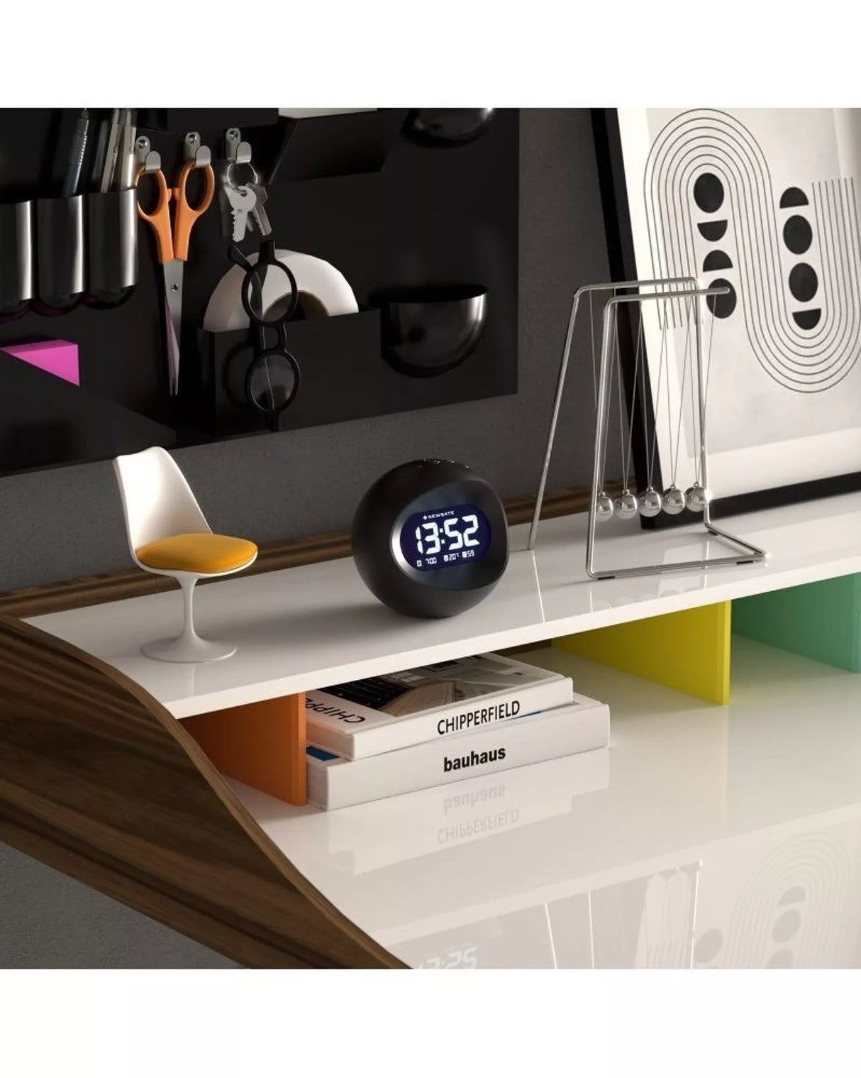 CENTRE OF THE EARTH ALARM CLOCK - ZWART