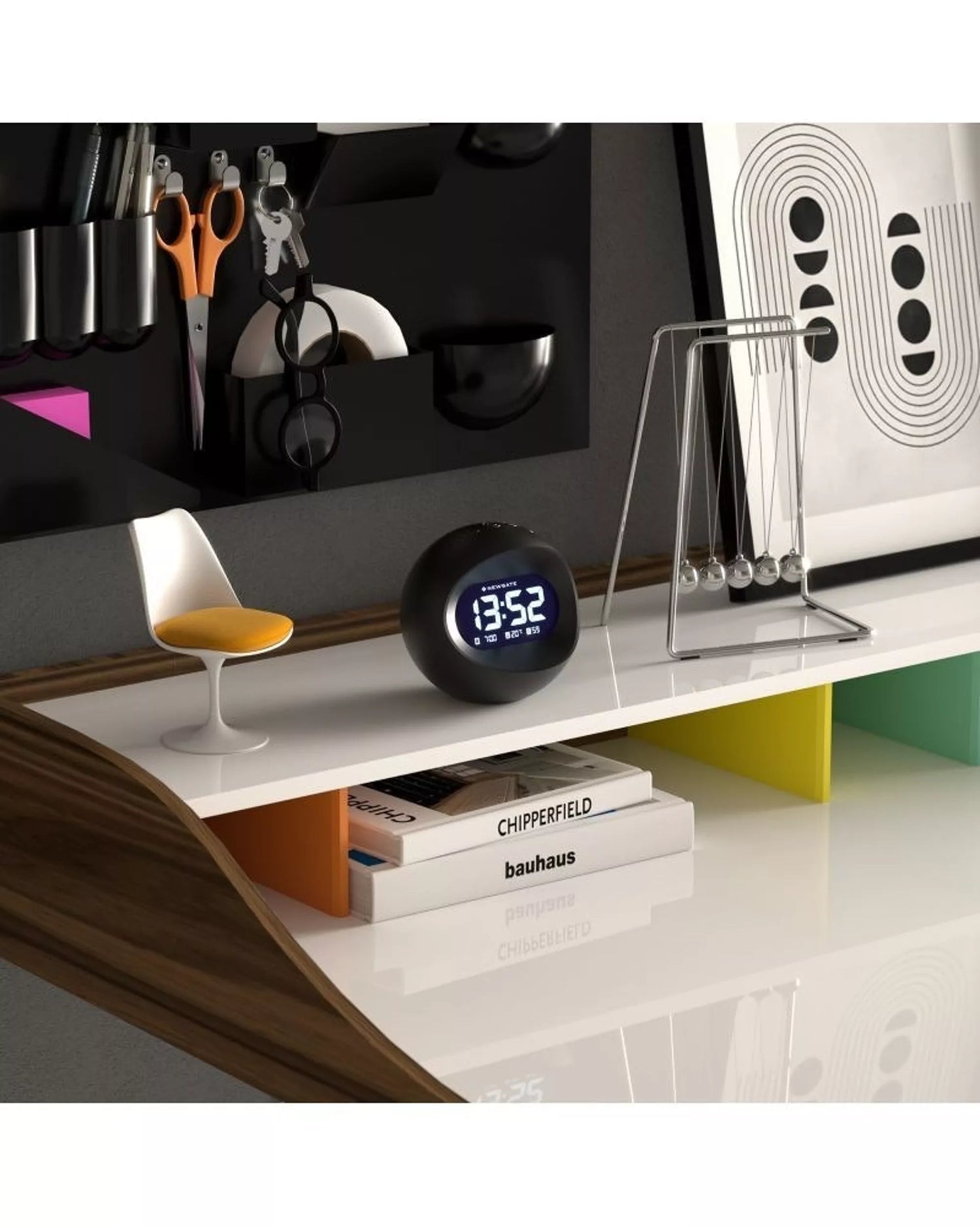 CENTRE OF THE EARTH ALARM CLOCK - ZWART