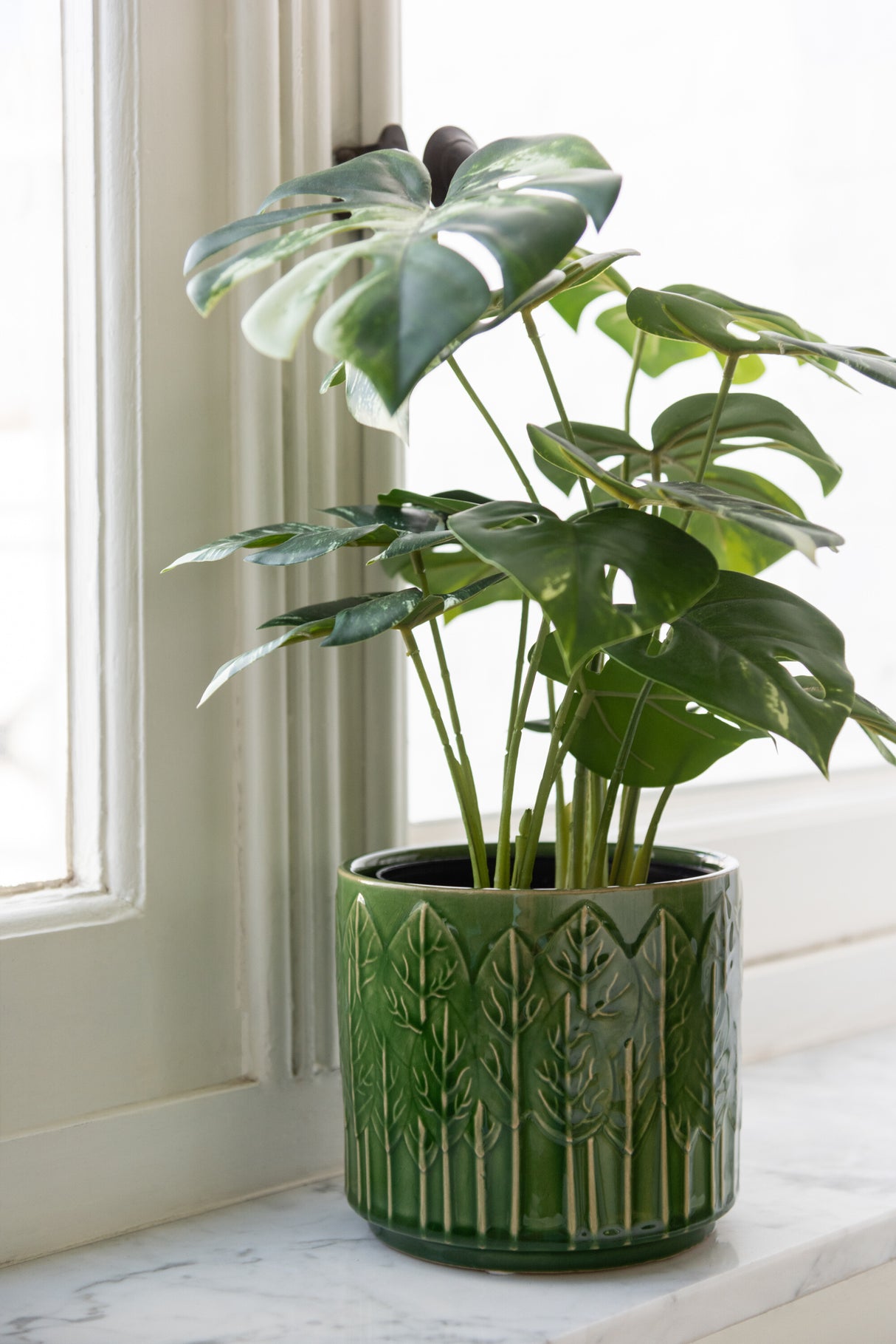 KUNSTSTOFPLANT - MONSTERA PLANT