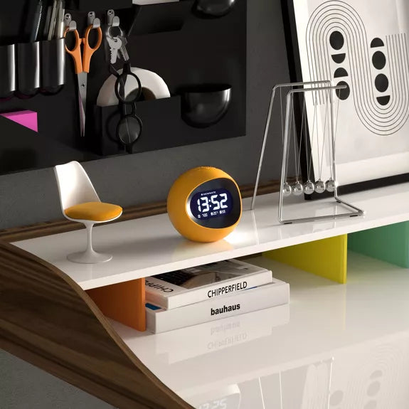 CENTRE OF THE EARTH ALARM CLOCK - GEEL