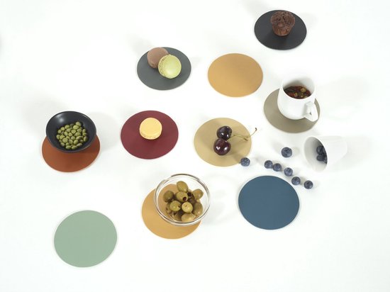 SET VAN 4 GLASONDERZETTERS / DIVERSE KLEUREN