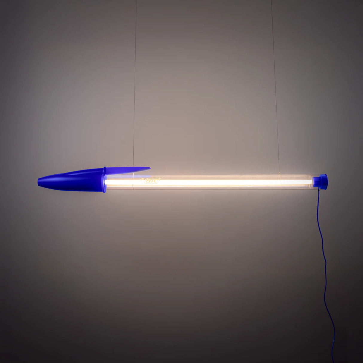BIC LAMP - BLAUW