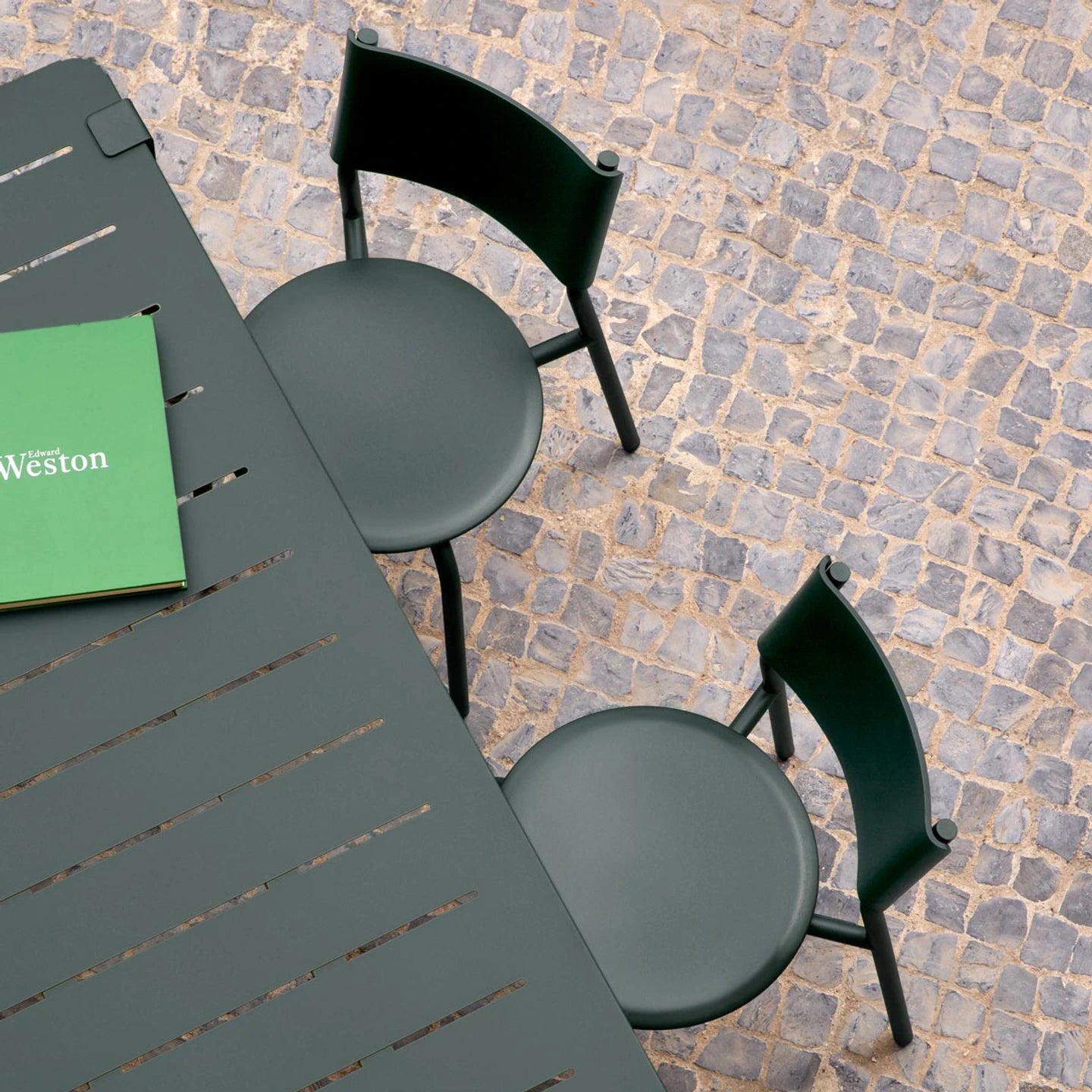 MIDI OUTDOOR TABLE - GROEN