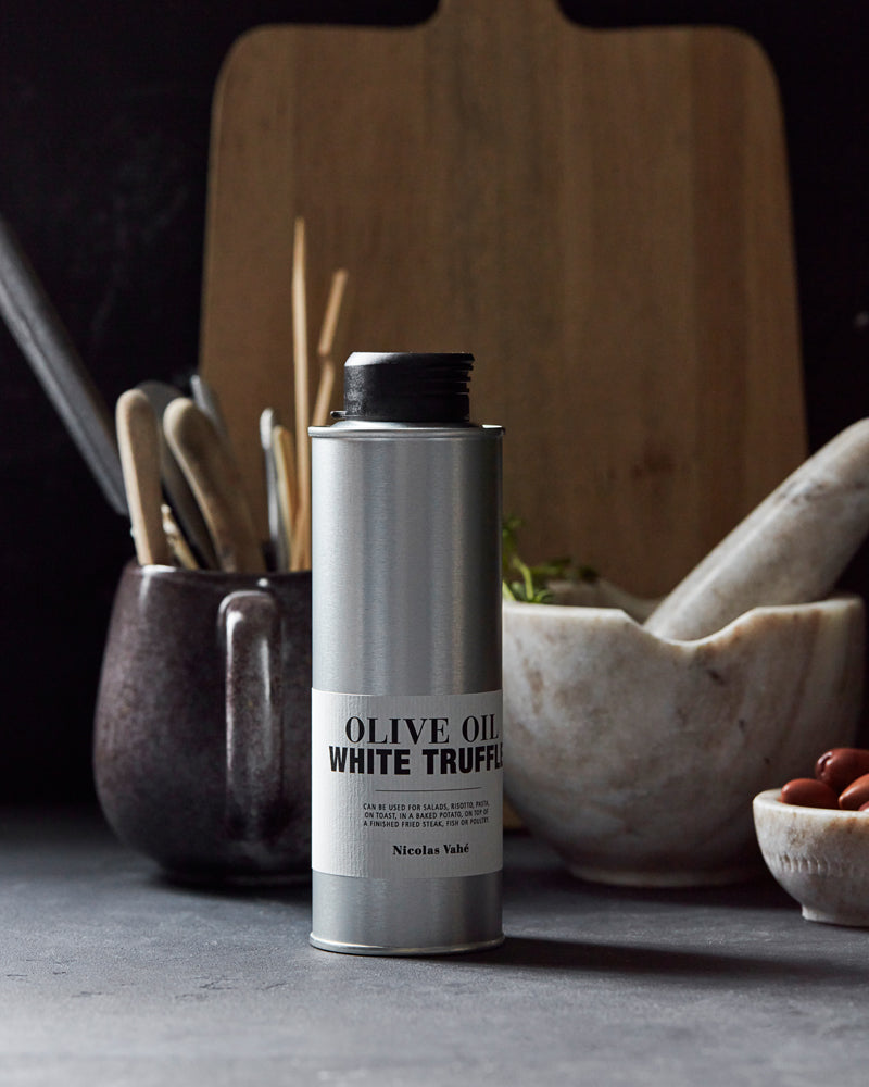 OIL WITHE TRUFFLE