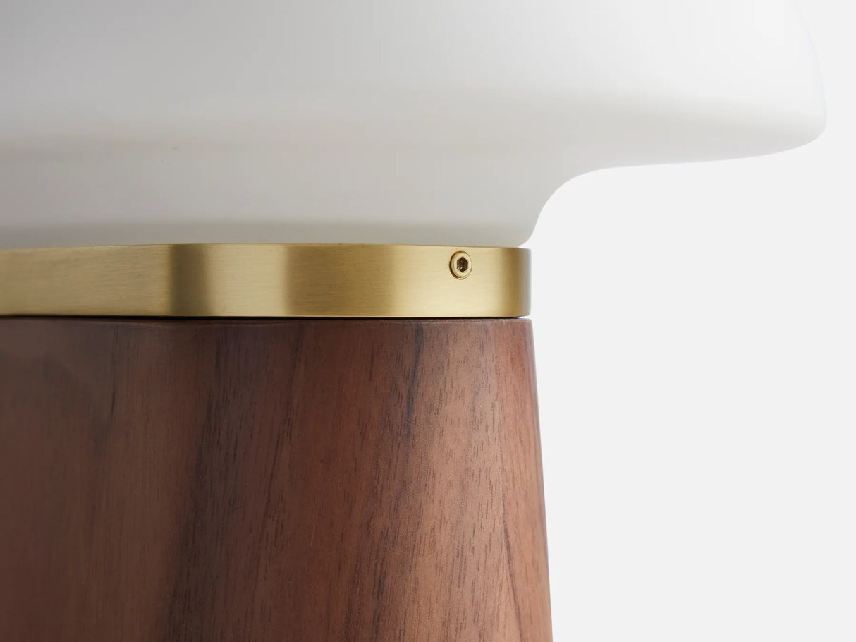 NOVA TABLE LAMP - WALNOOT