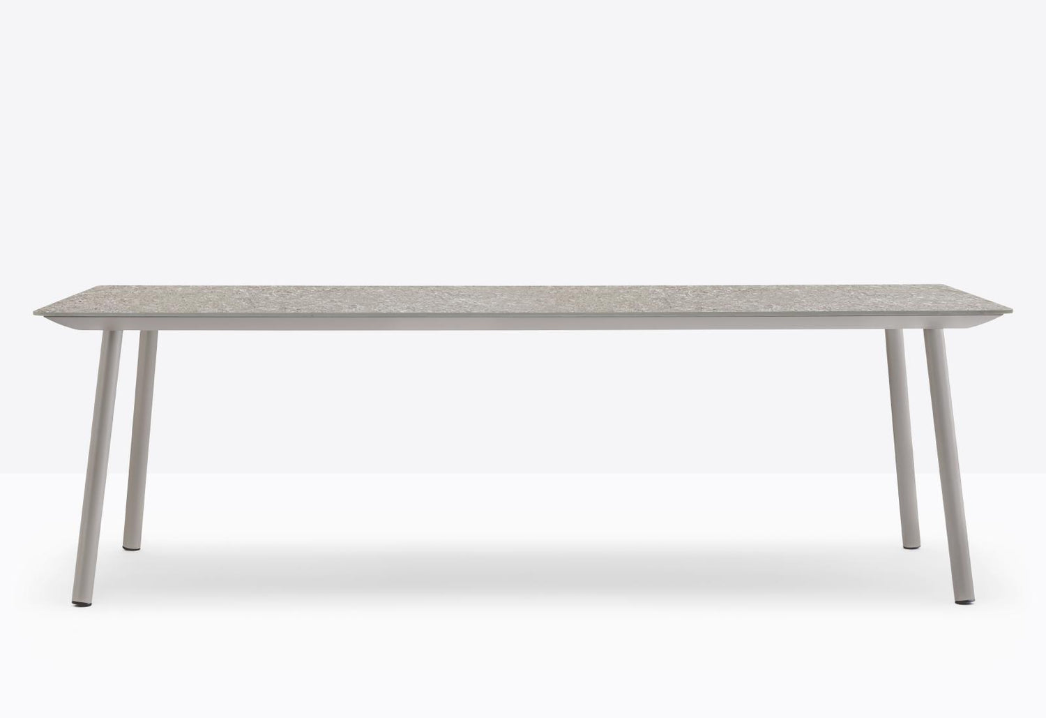 BABILA OUTDOOR TAFEL MET GRES BLAD