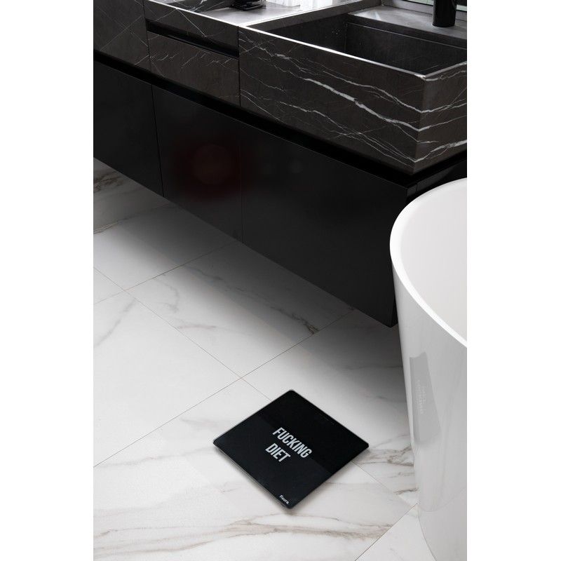 WEEGSCHAAL "FUCKING DIET"