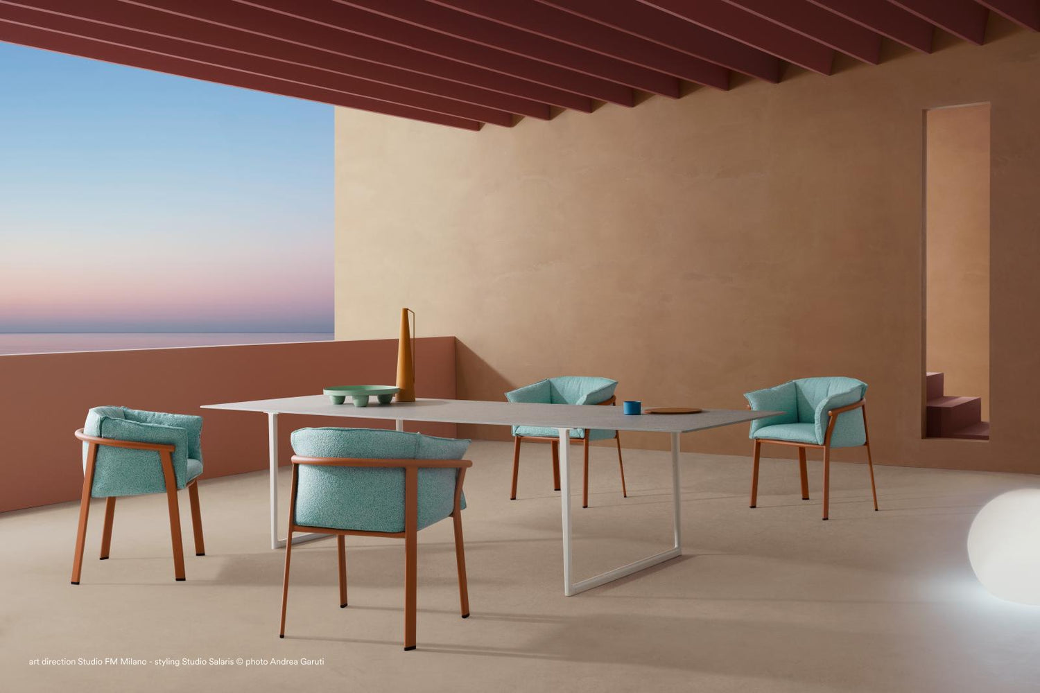 TOA OUTDOOR TAFEL - STONE 3471