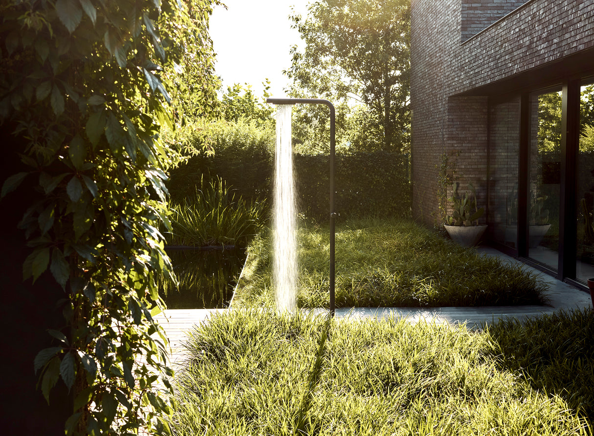 LEVANTINE OUTDOOR DOUCHE - ZWART