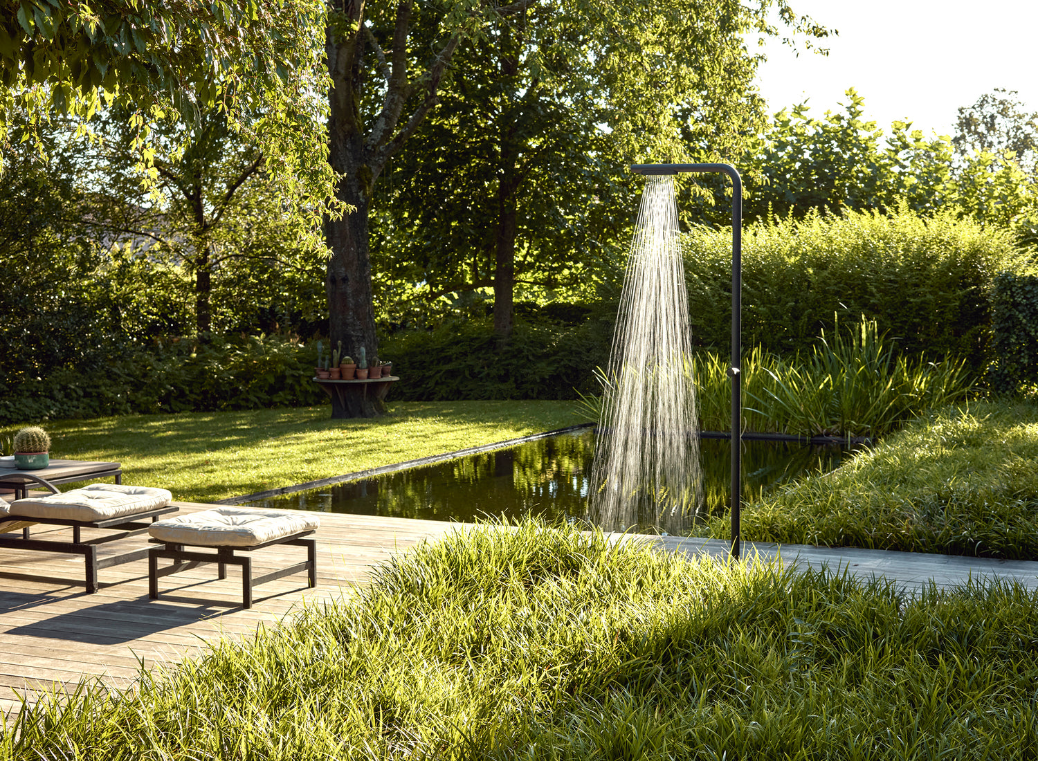 LEVANTINE OUTDOOR DOUCHE - ZWART