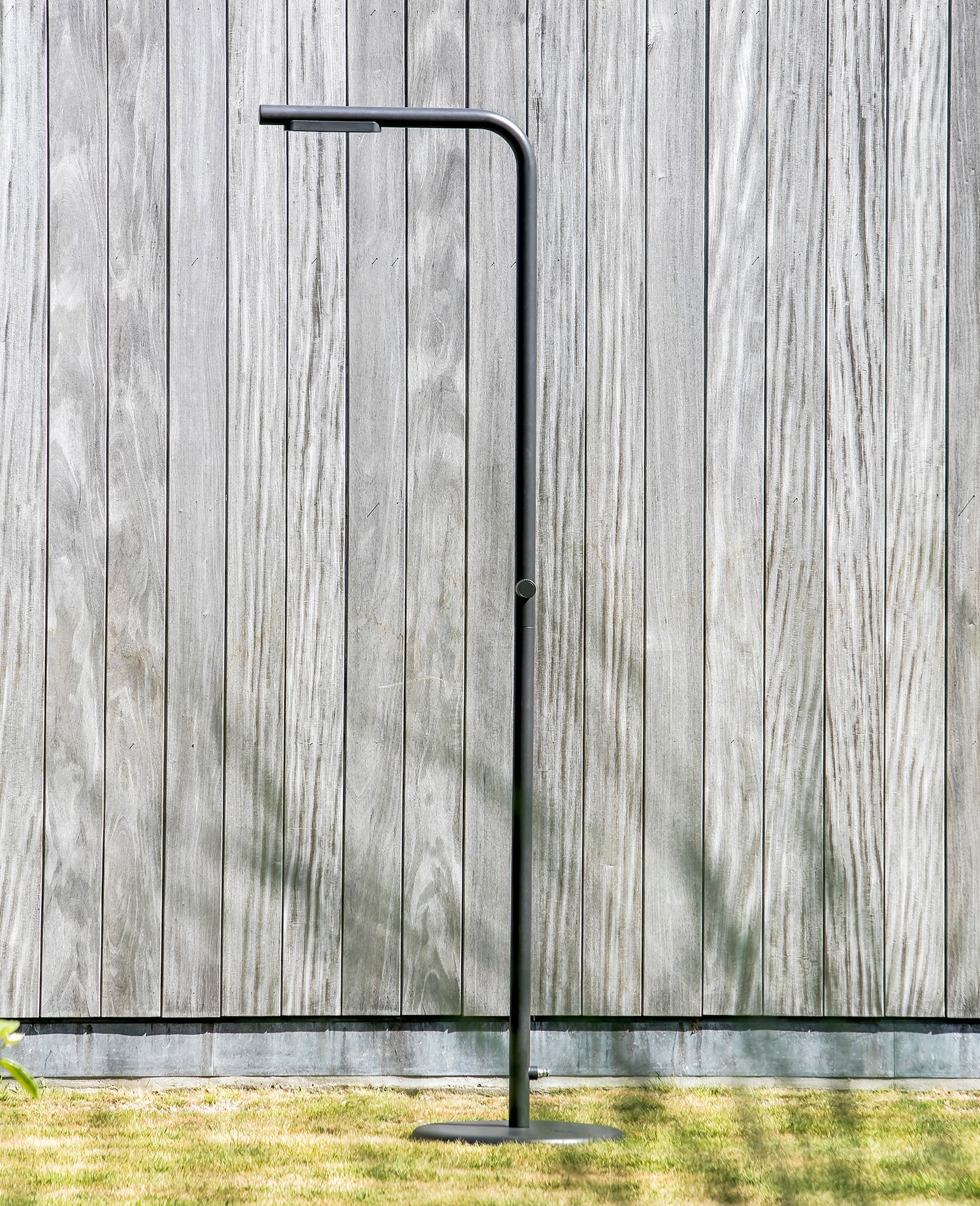 LEVANTINE OUTDOOR DOUCHE - ZWART