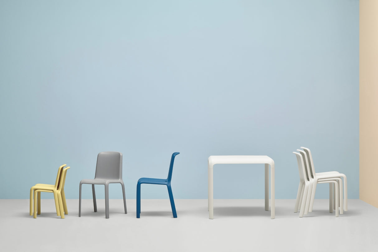 SNOW 301 - BISTRO TAFEL