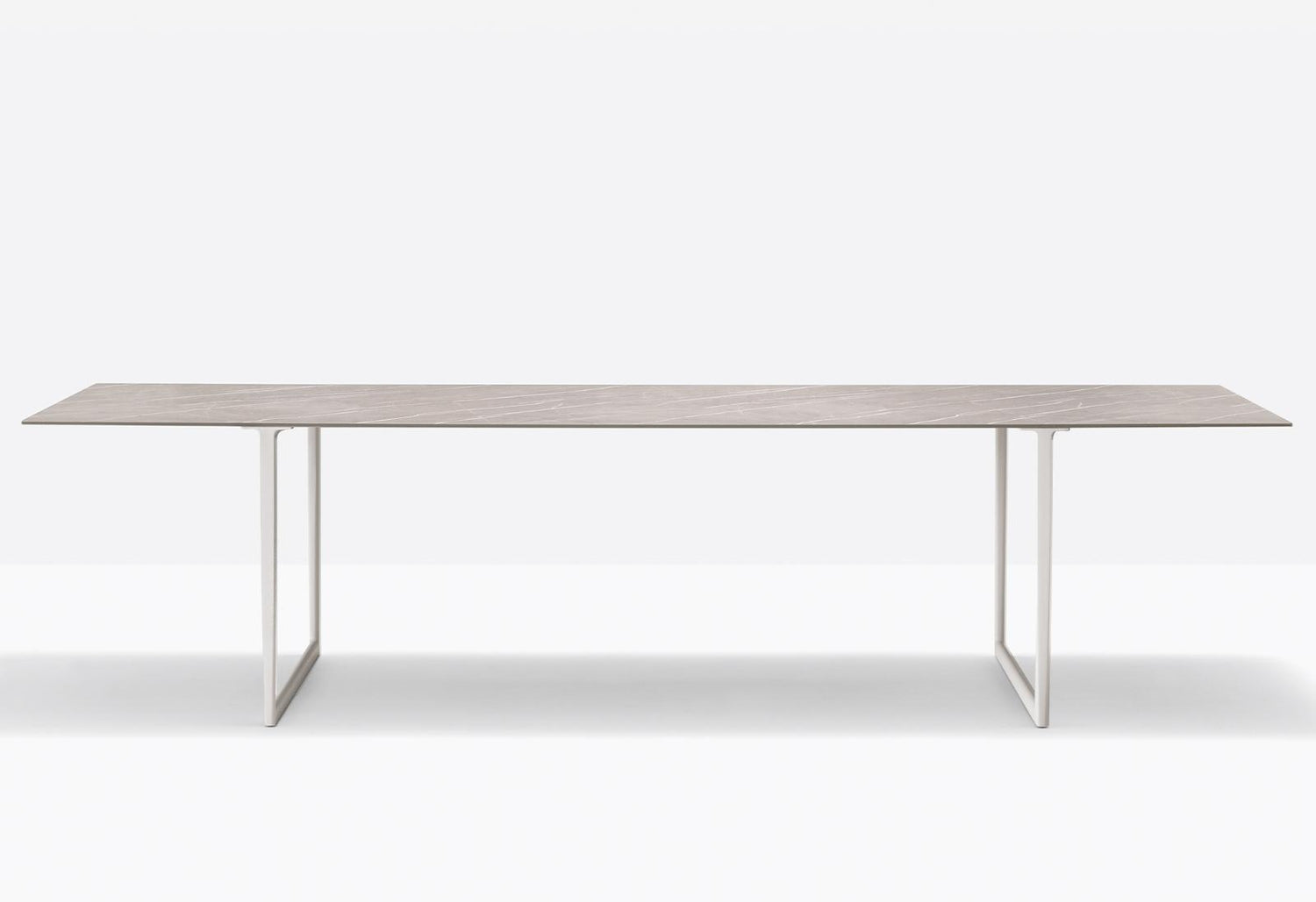 TOA OUTDOOR TAFEL - WIT