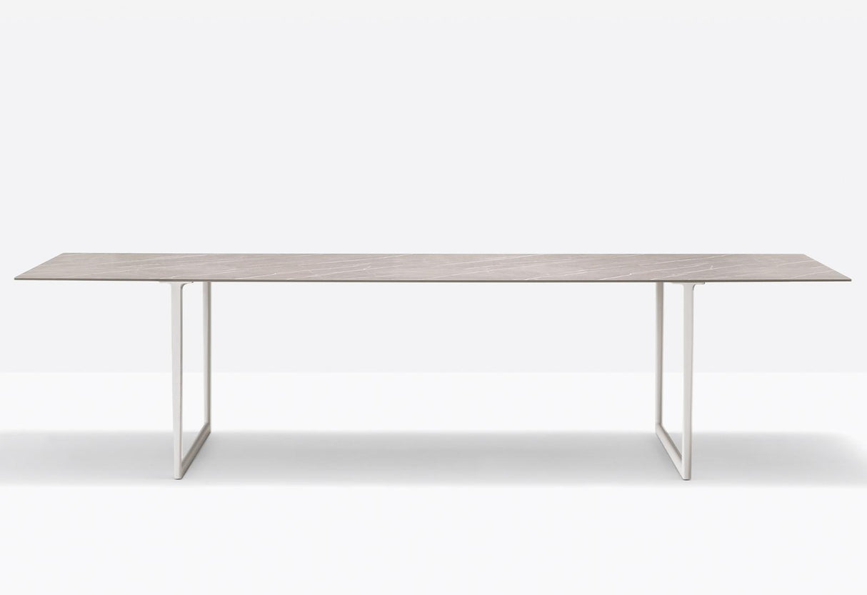 TOA OUTDOOR TAFEL - STONE 3445/3447