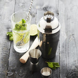 COCKTAIL SHAKER