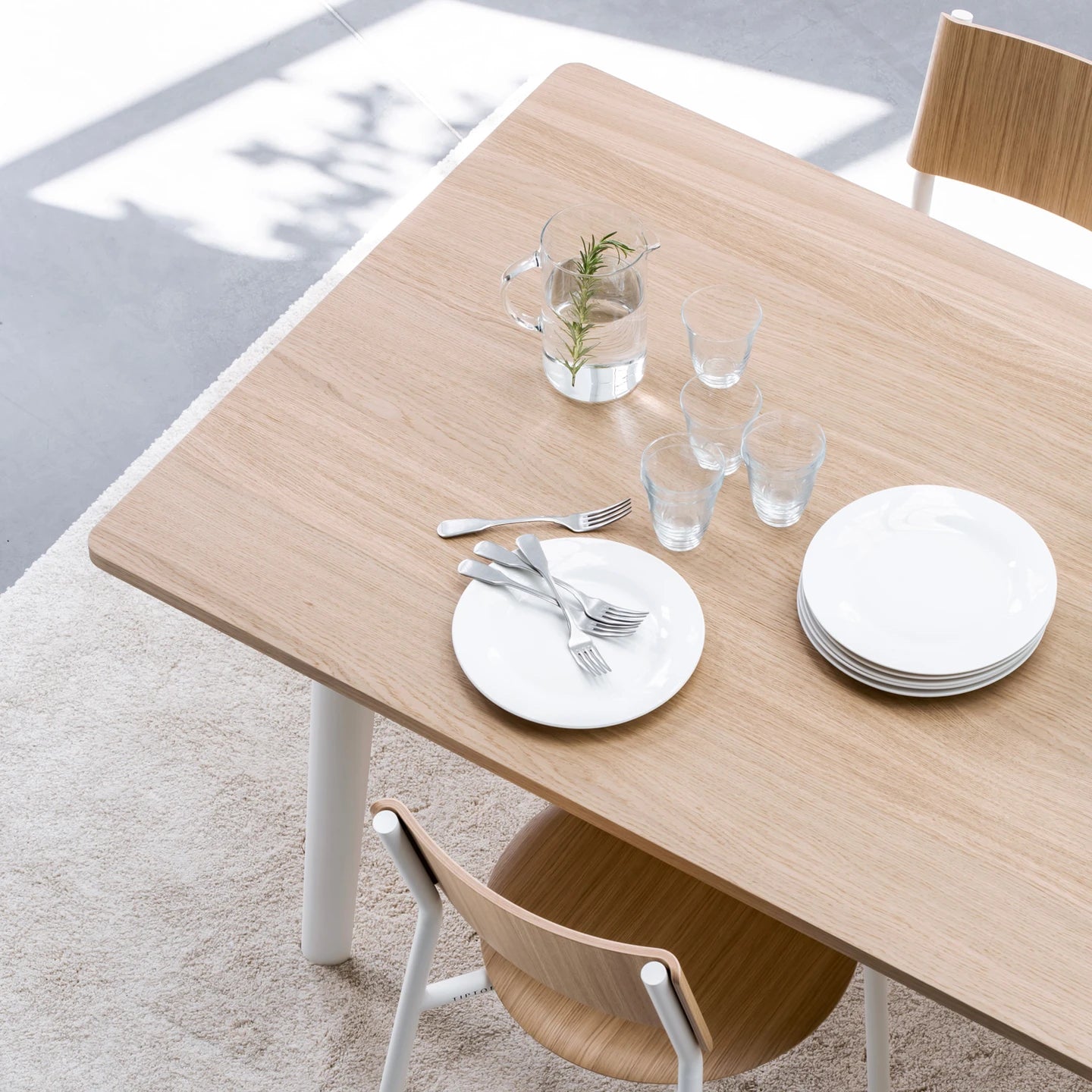TAFEL NEW MODERN - WIT - RECHTHOEKIG