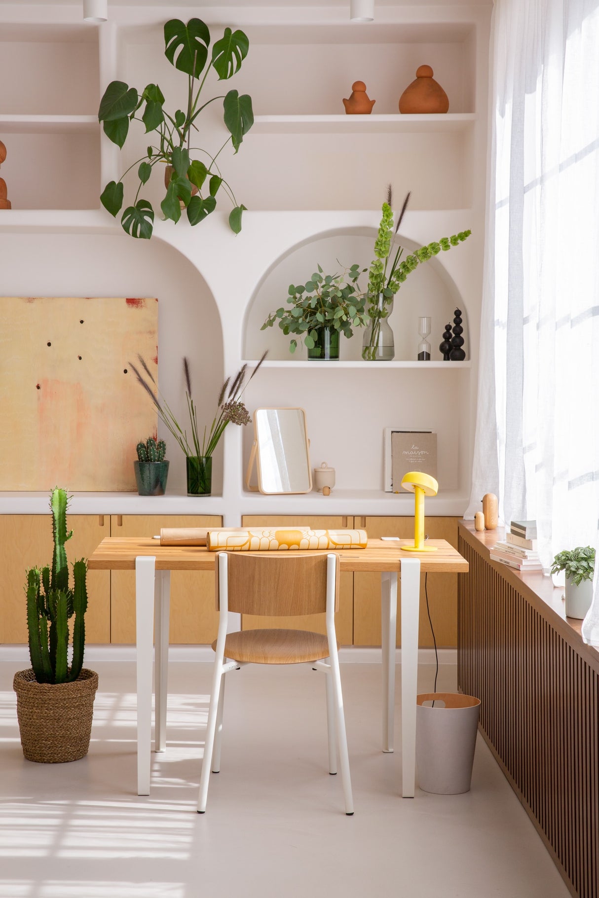 NOD TABLE LAMP - YELLOW