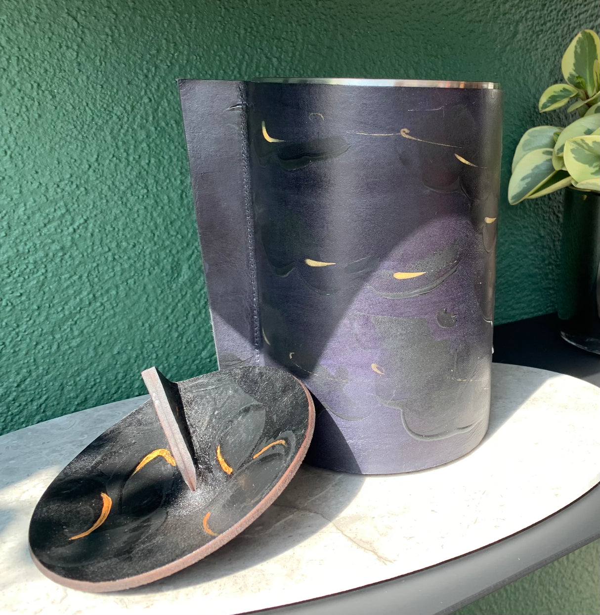 LEDEREN BESCHILDERDE IJSEMMER