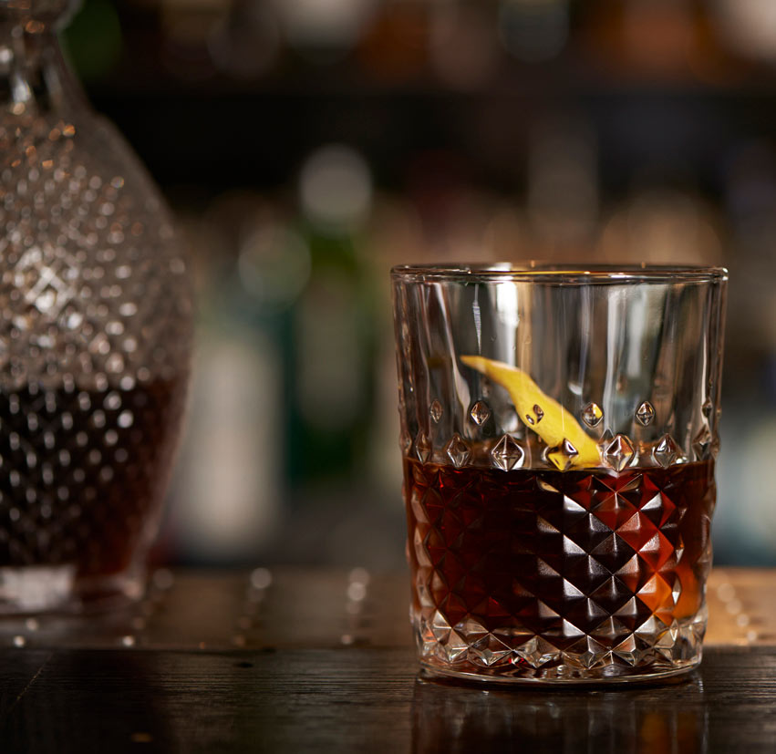 CARATS COCKTAIL- OF WHISKEY GLAS