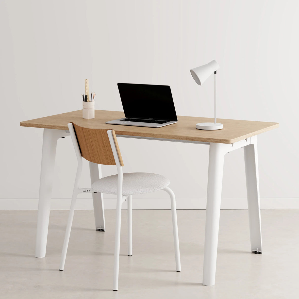 NEW MODERN DESK - WIT