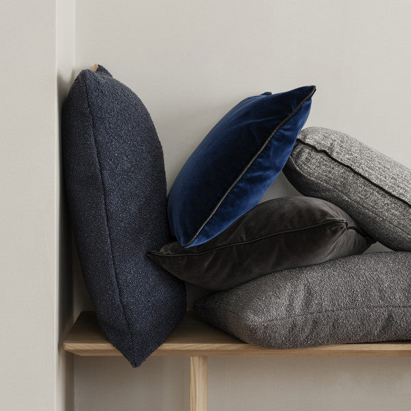 KUSSEN VELVET - MAGNET