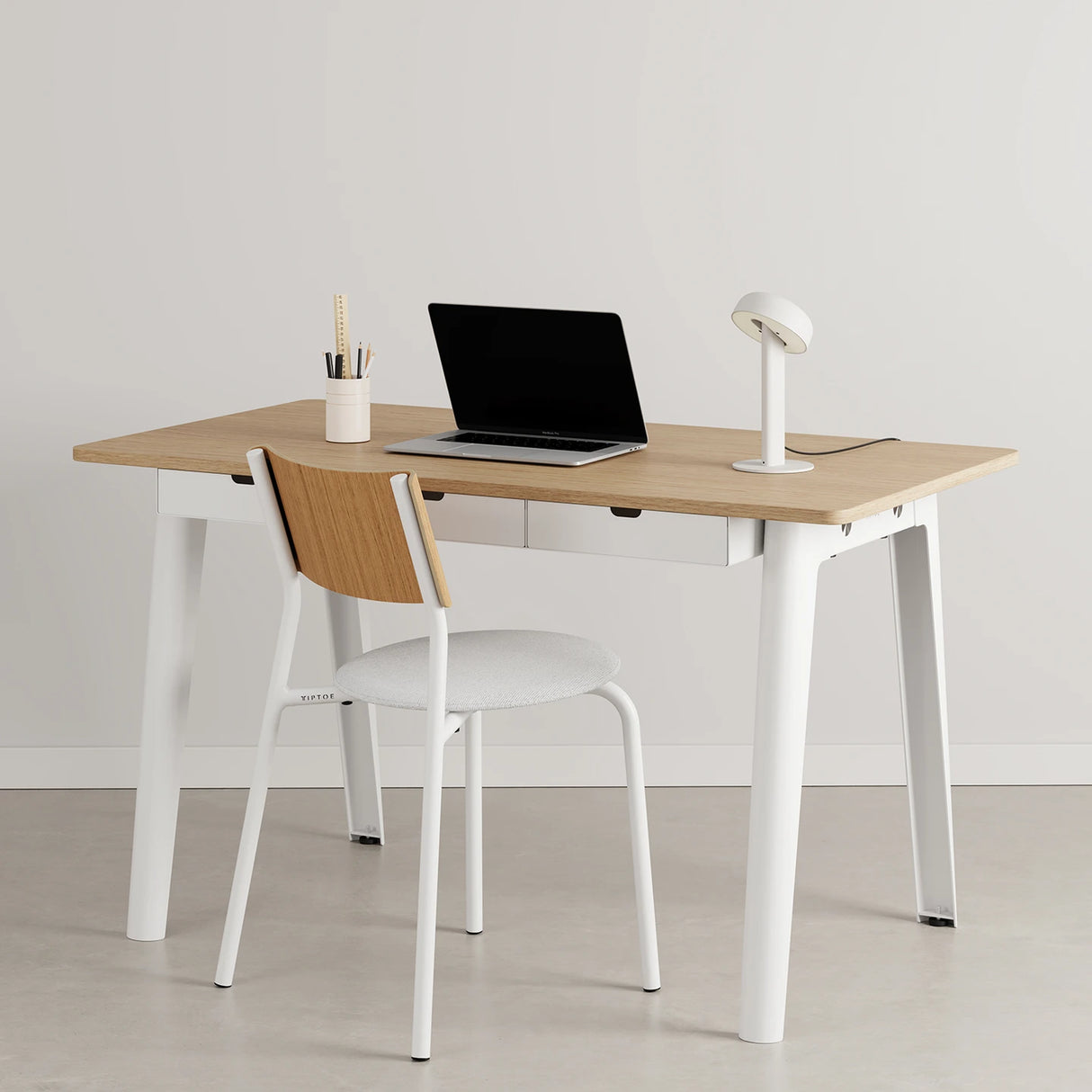NEW MODERN DESK - WIT