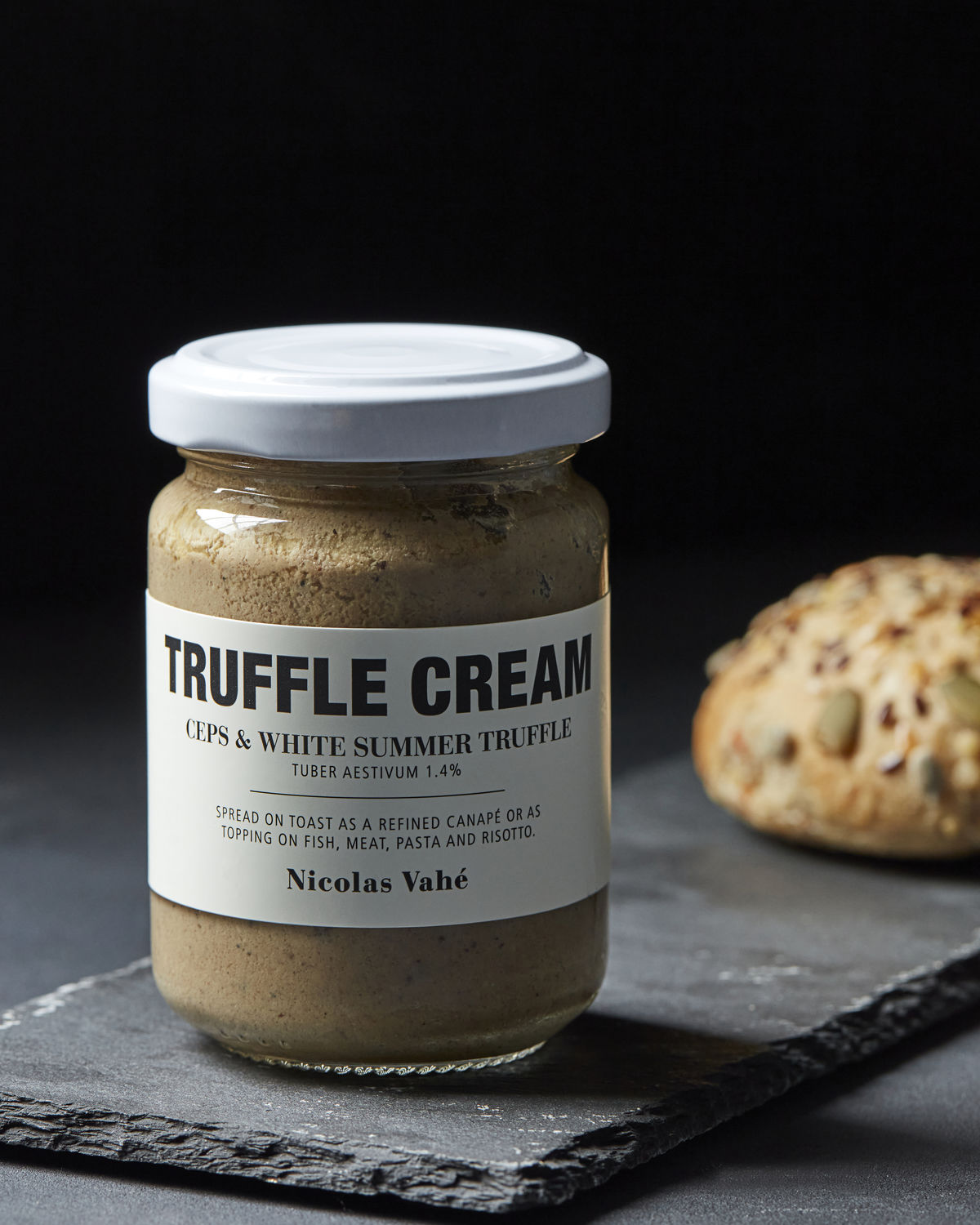 TRUFFELCREME - EEKHOORNTJESBROOD & WITTE ZOMERTRUFFEL