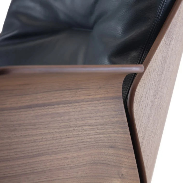 REI EASY CHAIR WITH ARMREST