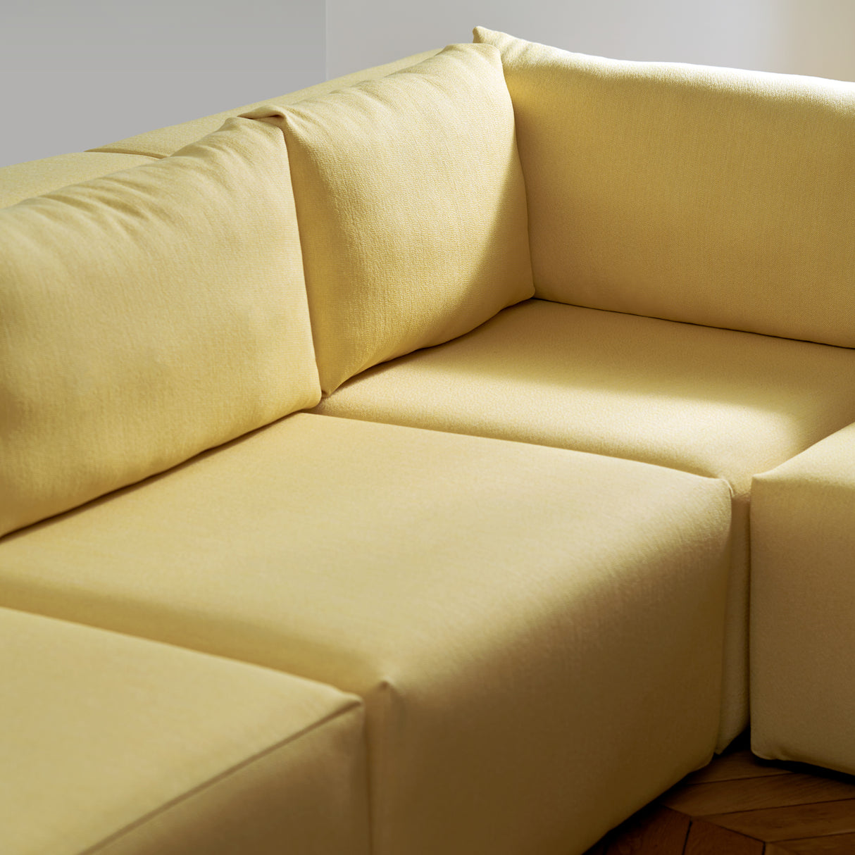 BRIDGE SOFA MET CHAISE LONGUE
