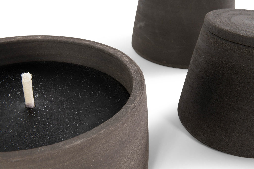 MEDIUM OUTDOOR GEURKAARS - BLACK