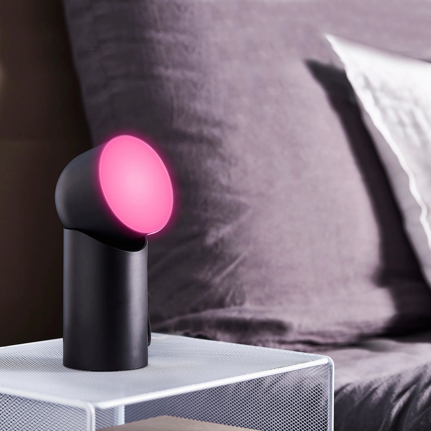 ORBE TAFELLAMP - BLACK