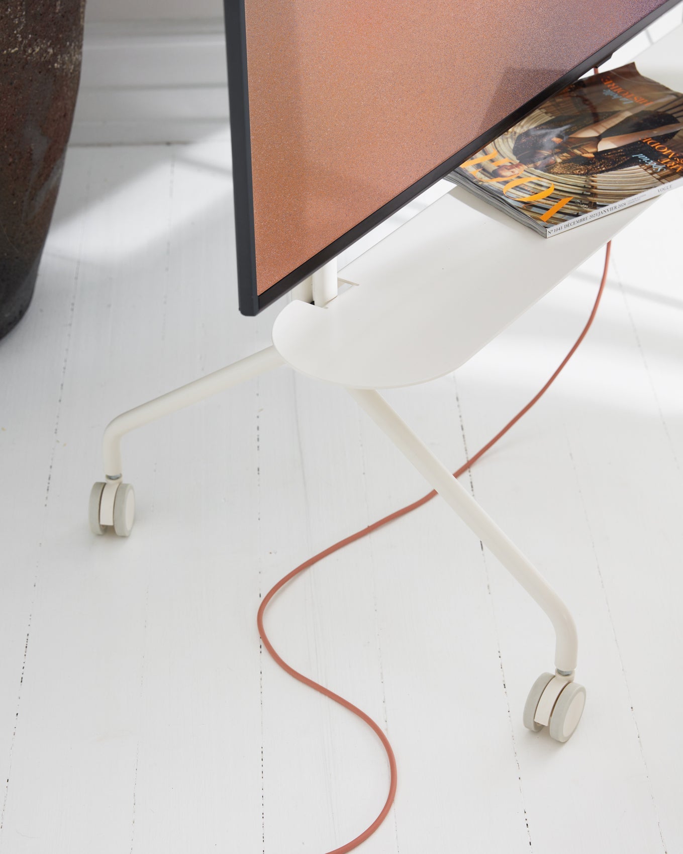 TV STAND MOON ROLLIN' - PEARL