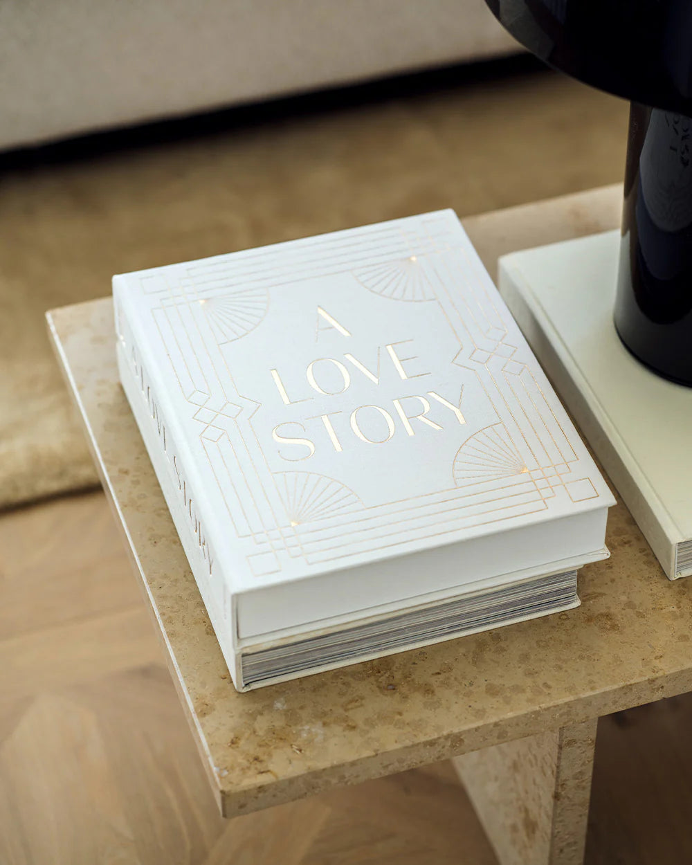 TROUW ALBUM - A LOVE STORY