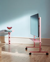 TV STAND STRAIGHT ROLLIN' - BUBBLE GUM