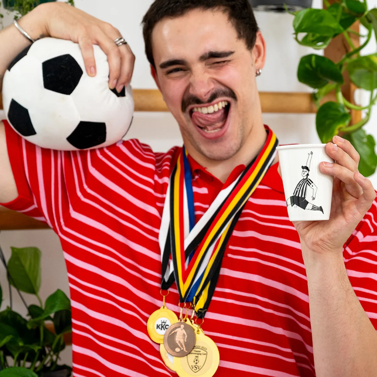 BEKER - FOOTBALL PLAYER