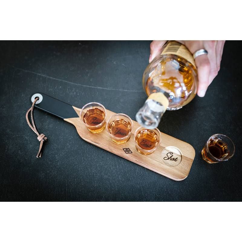 SERVING PLADDLE & SHOT GLASSES