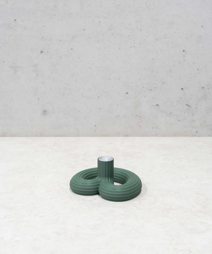 SINGLE CANDLE HOLDER - HIGHLAND GREEN