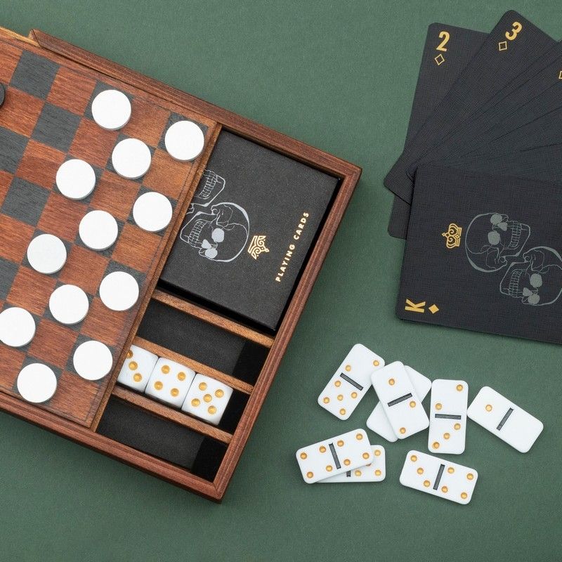 GAMES NIGHT