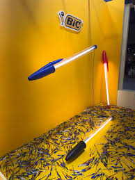 BIC LAMP - ROOD