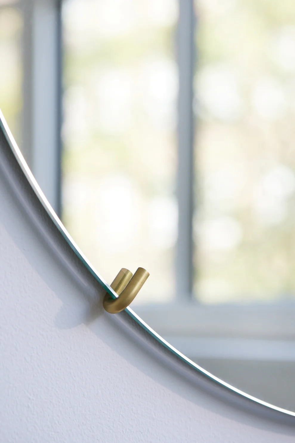 WALL MIRROR - BRASS - 30 CM