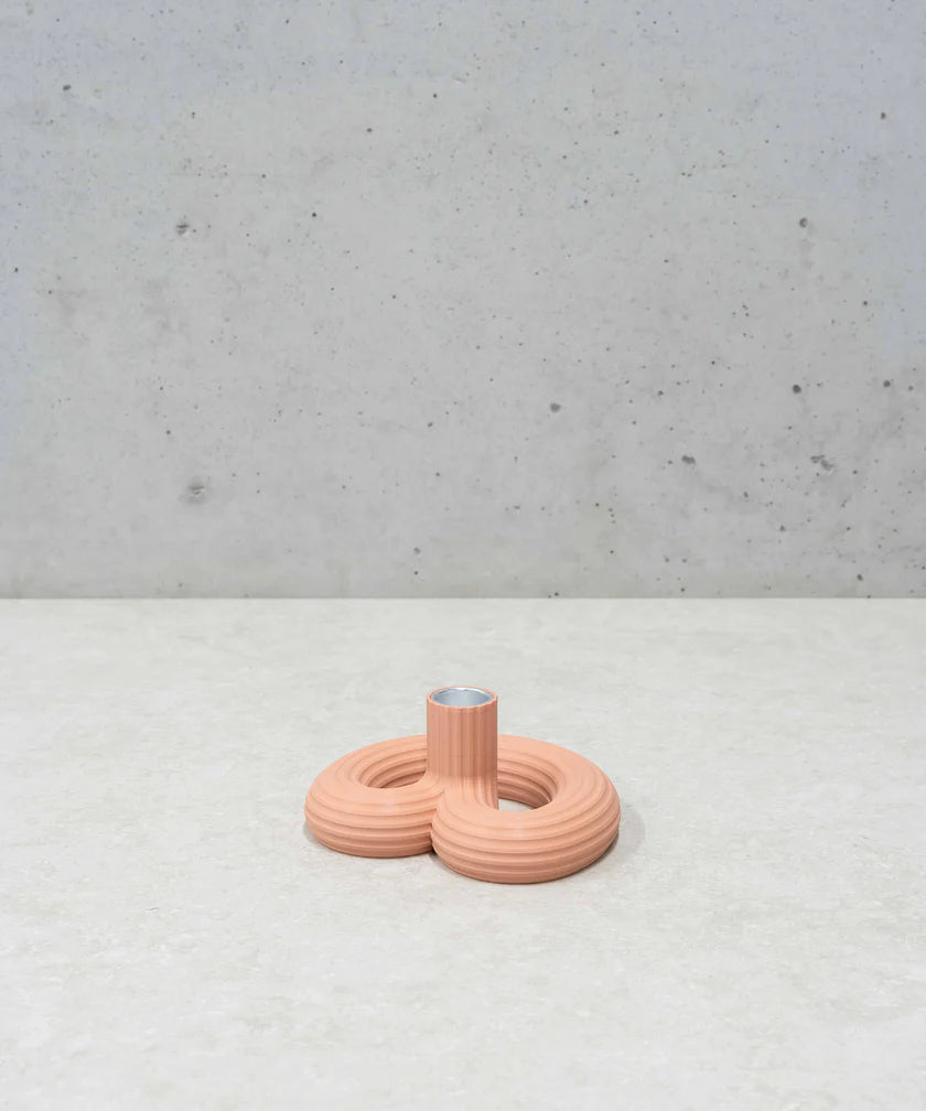 SINGLE CANDLE HOLDER - SANDY BLUSH