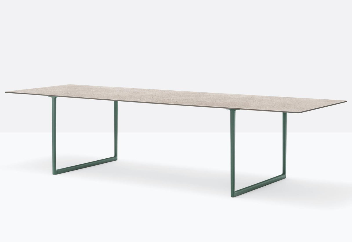 TOA OUTDOOR TAFEL - STONE 3471
