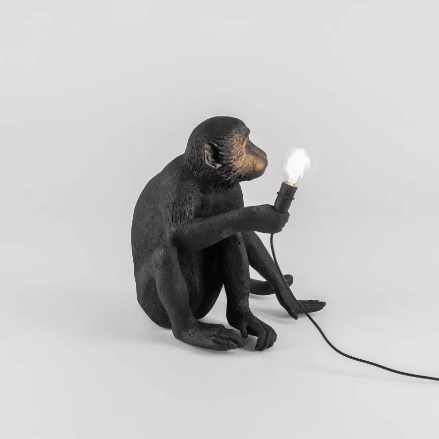 SITTING MONKEY LAMP - ZWART