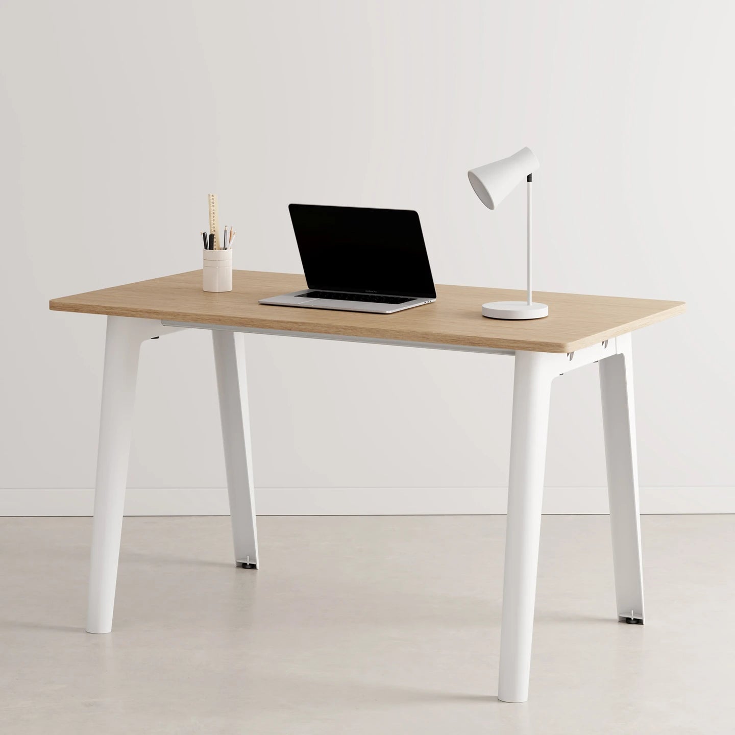 NEW MODERN DESK - WIT