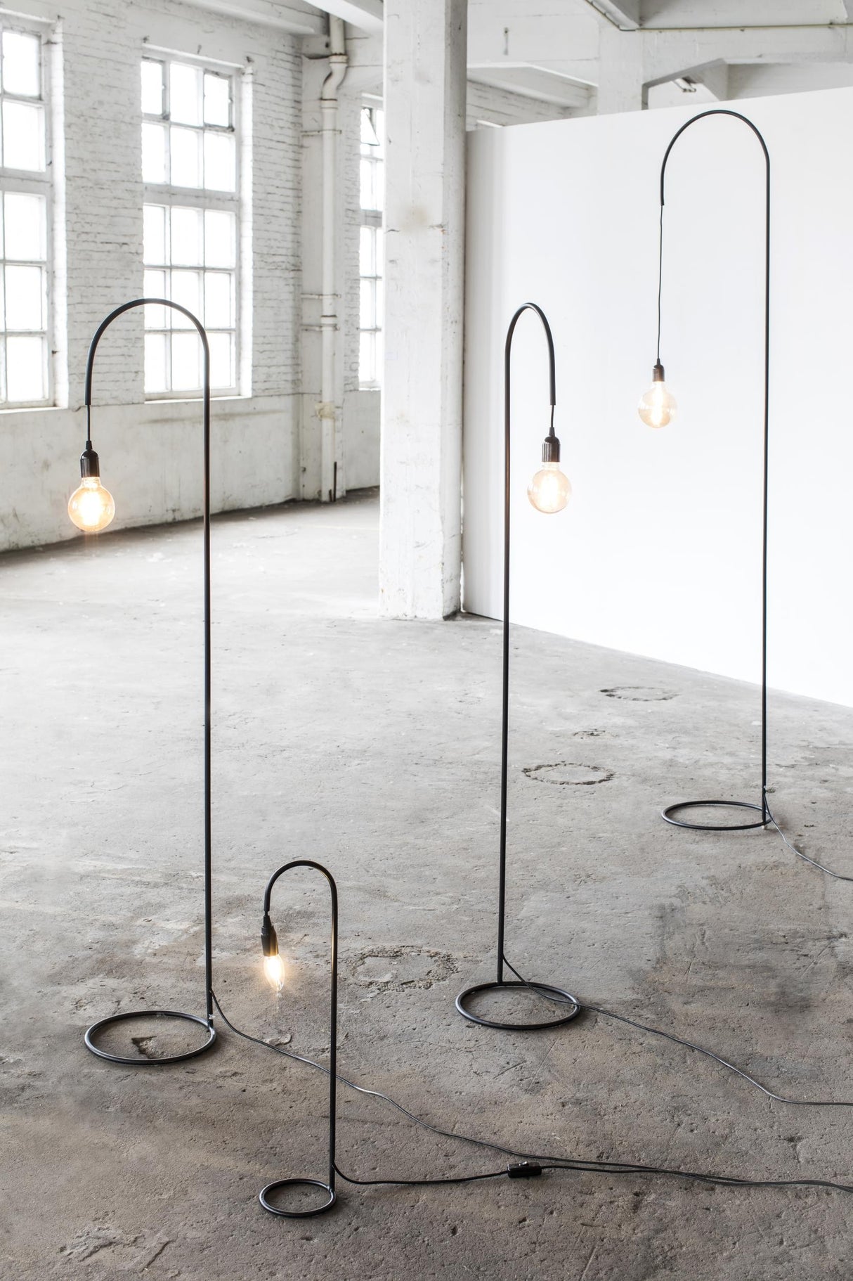 CIRCLE LAMP