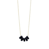 GOUDEN KETTING - ZWARTE KRALEN HANGER