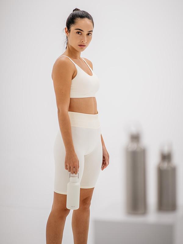 TIMELESS WATER BOTTLE - WHITE